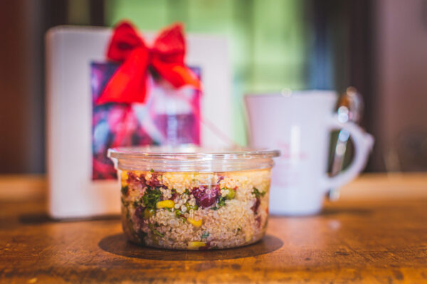 Salade Quinoa (Disponible en boutique seulement)