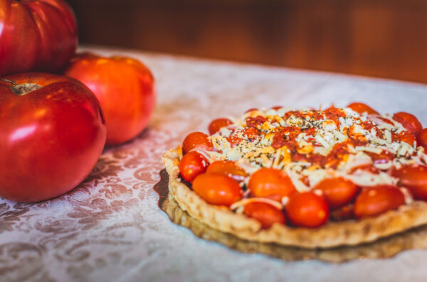 Tarte aux tomates (Disponible en boutique seulement)