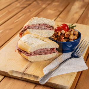 Sandwich viande fumée (Disponible en boutique seulement)